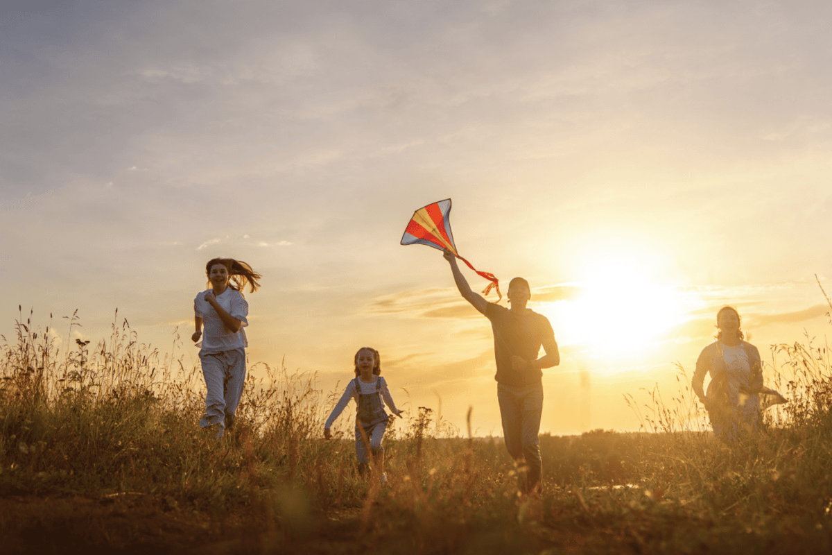 image of family in sunset